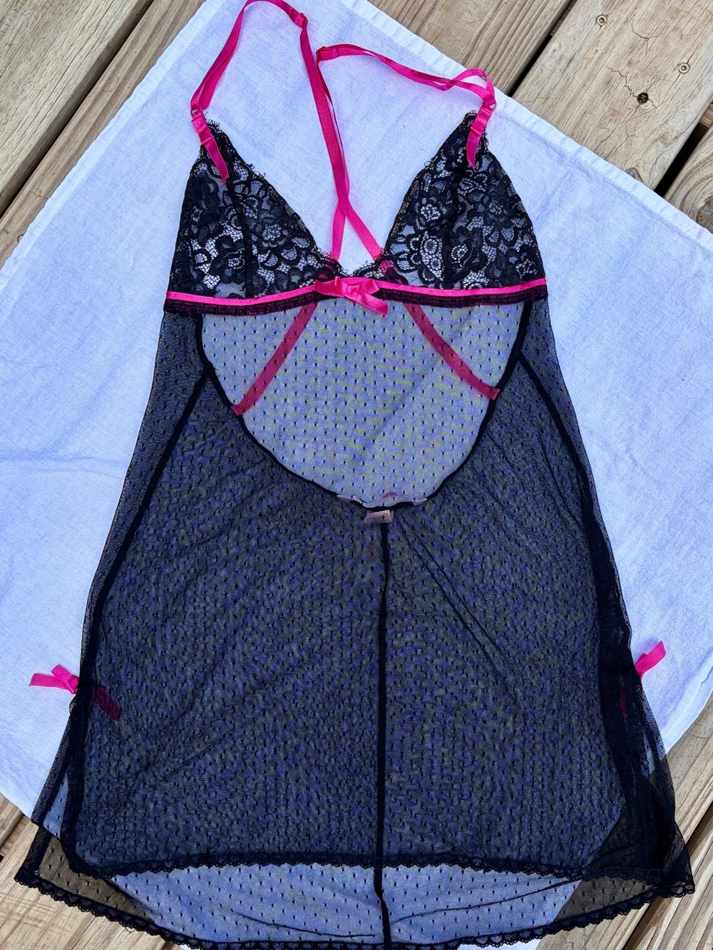 VS Vintage 2005 Black Lace Hot Pink Trim Babydoll Chemise Lingerie Dress M Y2K